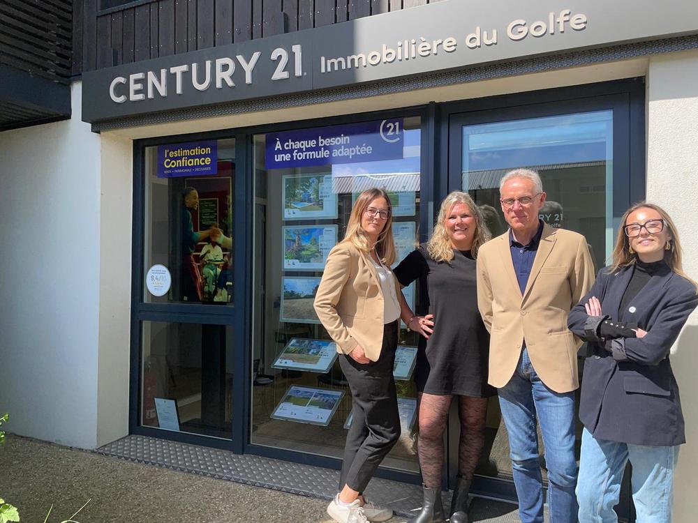 l'équipe de l'agence Immobilière du Golfe