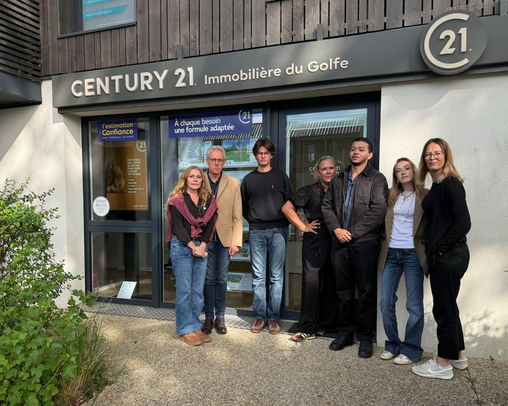 l'équipe de l'agence Immobilière du Golfe