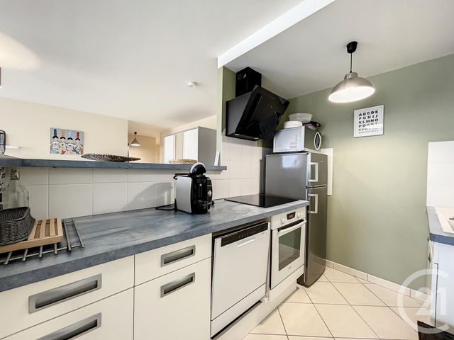 Appartement F3 à vendre - 3 pièces - 68.2 m2 - LARMOR BADEN - 56 - BRETAGNE - Century 21 Immobilière Du Golfe