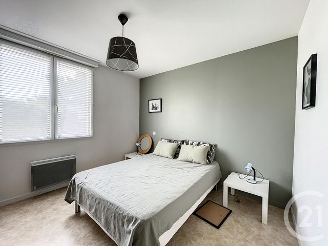 Appartement F3 à vendre - 3 pièces - 68.2 m2 - LARMOR BADEN - 56 - BRETAGNE - Century 21 Immobilière Du Golfe