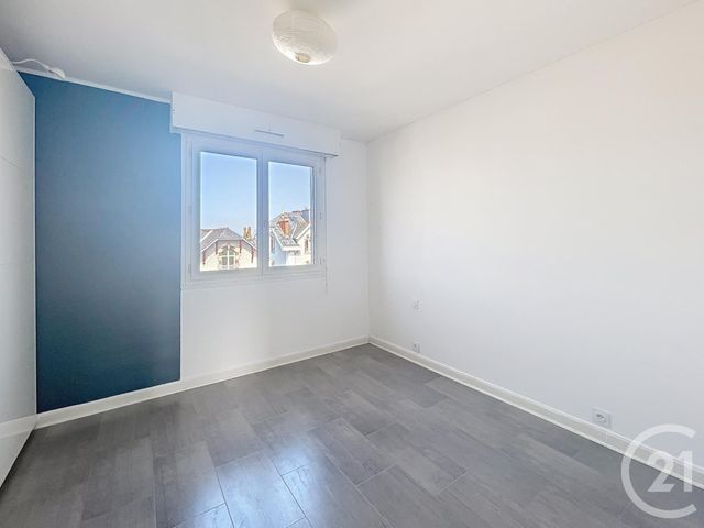 Afficher la photo en grand Appartement T2 à vendre - 2 pièces - 49.0 m2 - VANNES - 56 - BRETAGNE - Century 21 Immobilière Du Golfe