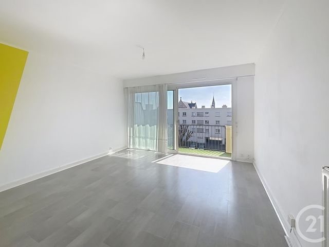 Afficher la photo en grand Appartement T2 à vendre - 2 pièces - 49.0 m2 - VANNES - 56 - BRETAGNE - Century 21 Immobilière Du Golfe