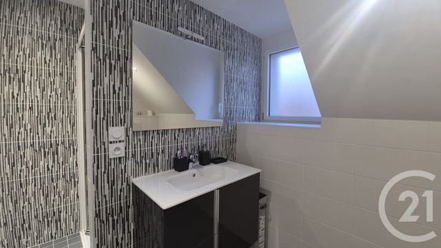Appartement F3 à vendre - 3 pièces - 69.16 m2 - LARMOR BADEN - 56 - BRETAGNE - Century 21 Immobilière Du Golfe