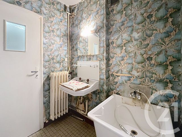 Appartement T4 à vendre - 4 pièces - 82.87 m2 - VANNES - 56 - BRETAGNE - Century 21 Immobilière Du Golfe