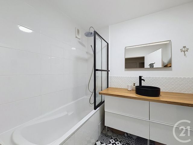Appartement à vendre - 3 pièces - 69.0 m2 - VANNES - 56 - BRETAGNE - Century 21 Immobilière Du Golfe