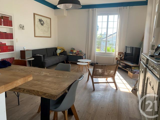 maison à vendre - 5 pièces - 95.03 m2 - ILE AUX MOINES - 56 - BRETAGNE - Century 21 Immobilière Du Golfe maison à vendre - 5 pièces - 95.03 m2 - ILE AUX MOINES - 56 - BRETAGNE - Century 21 Immobilière Du Golfe